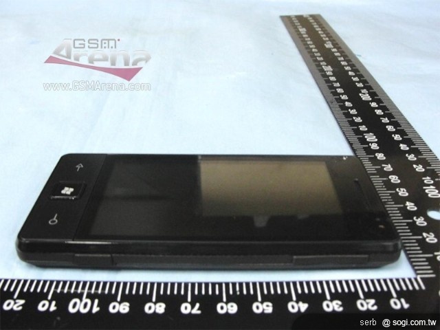 WP7手機再一發 ASUS E600現身 WP7手機再一發 ASUS E600現身