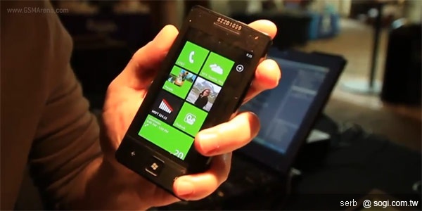 WP7手機再一發 ASUS E600現身 WP7手機再一發 ASUS E600現身