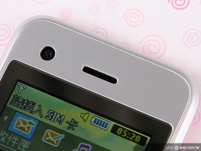 偶像加持自戀機 三星S5520閃亮登場 偶像加持自戀機 三星S5520閃亮登場