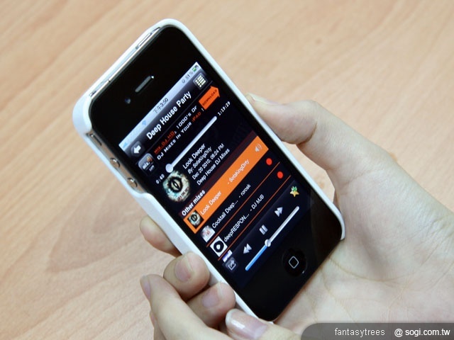 音樂與時尚結合 - iPhone 4保護殼 音樂與時尚結合 - iPhone 4保護殼