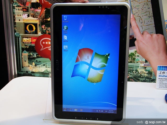 MSI 推平板 WindPad 100W 明年開賣 MSI 推平板 WindPad 100W 明年開賣