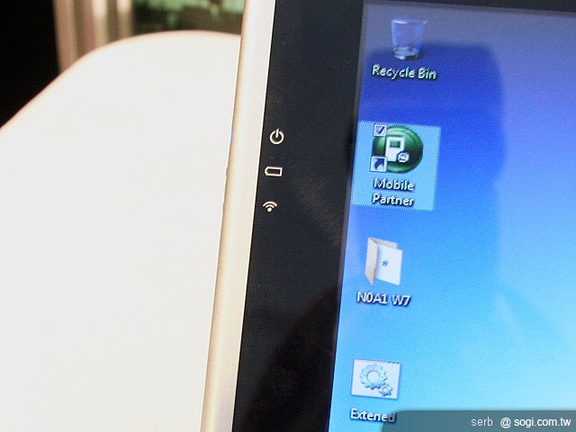 MSI 推平板 WindPad 100W 明年開賣 MSI 推平板 WindPad 100W 明年開賣