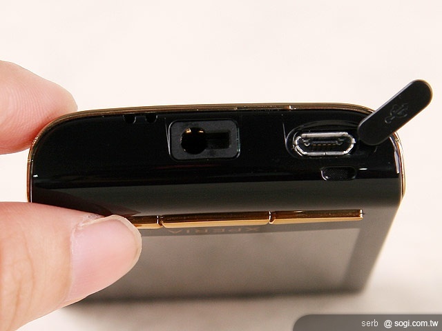 SE X10 mini金色限量款 閃亮迷人 SE X10 mini金色限量款 閃亮迷人