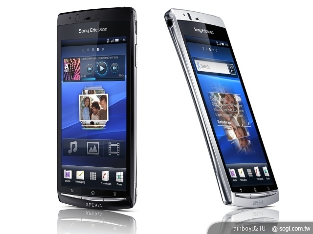 SE推Android 2.3新機XPERIA Arc【CES 2011】