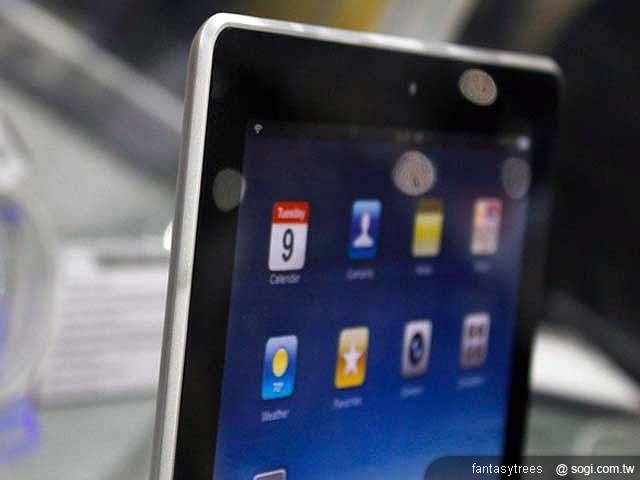 雙核平板電腦iPad 2 現身CES會場?【CES 2011】 雙核平板電腦iPad 2 現身CES會場?【CES 2011】