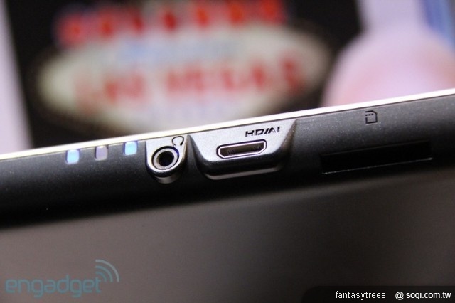 微星推WindPad 100W與100A平板搶市【CES 2011】 微星推WindPad 100W與100A平板搶市【CES 2011】