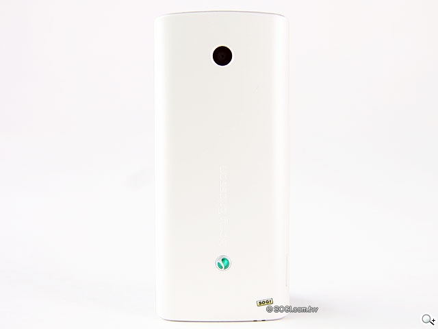 快樂做環保 Sony Ericsson Cedar 銀白新色 快樂做環保 Sony Ericsson Cedar 銀白新色