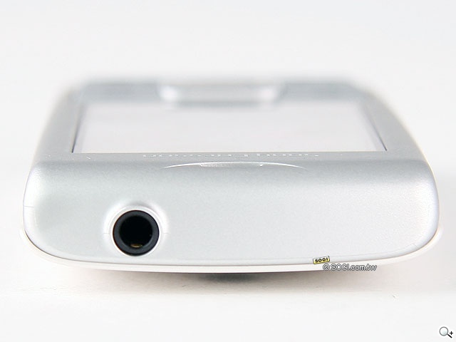 快樂做環保 Sony Ericsson Cedar 銀白新色 快樂做環保 Sony Ericsson Cedar 銀白新色