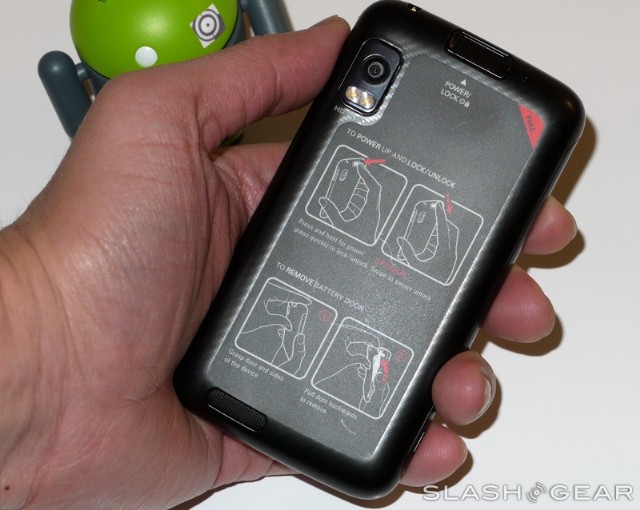 MOTO強機Atrix 4G 開箱動手玩 MOTO強機Atrix 4G 開箱動手玩