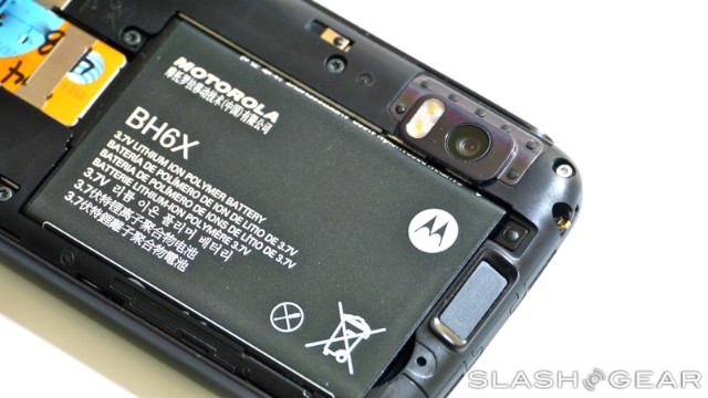 MOTO強機Atrix 4G 開箱動手玩 MOTO強機Atrix 4G 開箱動手玩