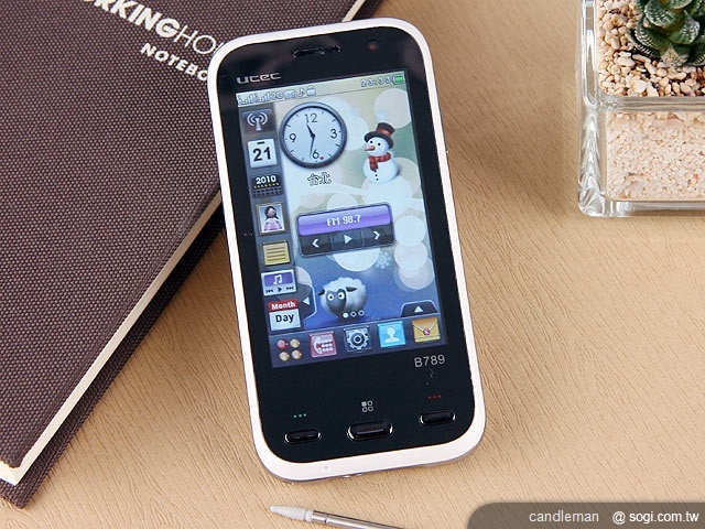 韓風觸控雙待機 UTEC B789 韓風觸控雙待機 UTEC B789