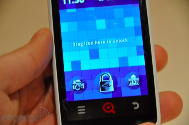 INQ推出Facebook手機 4月上市! INQ推出Facebook手機 4月上市!