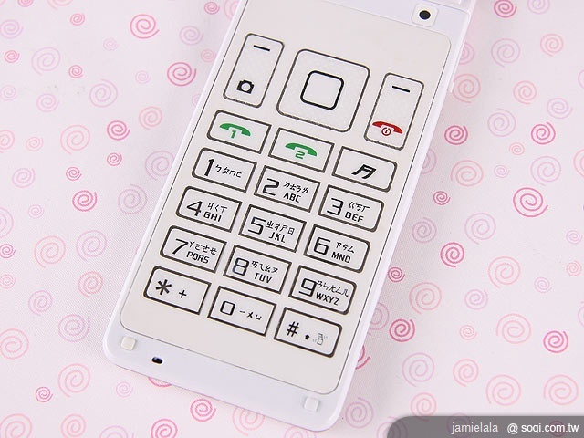 雙卡雙待日系魂 UTEC M593 雙卡雙待日系魂 UTEC M593