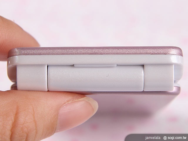 雙卡雙待日系魂 UTEC M593 雙卡雙待日系魂 UTEC M593