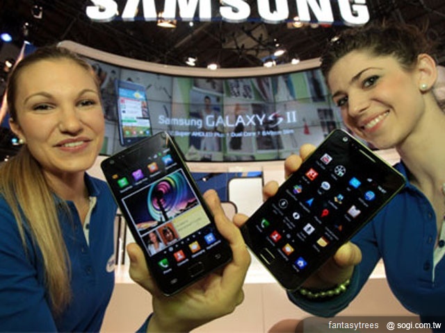 三星雙核GALAXY S2與Tab 2提前現身!【MWC 2011】 三星雙核GALAXY S2與Tab 2提前現身!【MWC 2011】