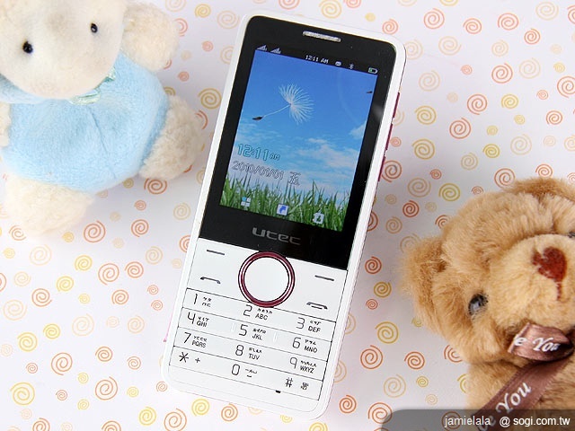 雙卡雙待粉嫩登場 UTEC V396 雙卡雙待粉嫩登場 UTEC V396
