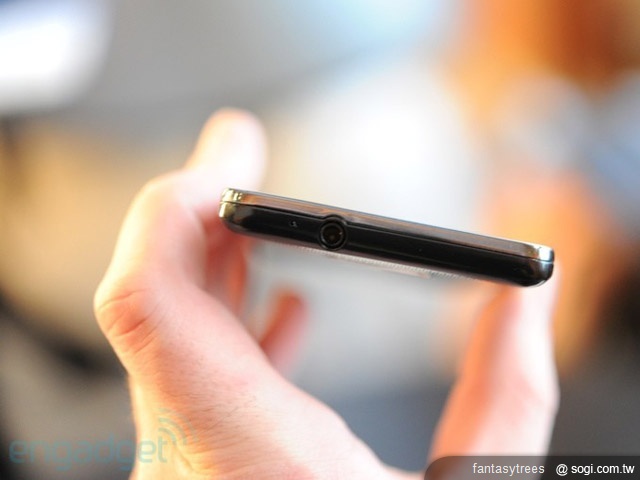 三星i9000時代過去 GALAXY S II登場【MWC 2011】 三星i9000時代過去 GALAXY S II登場【MWC 2011】