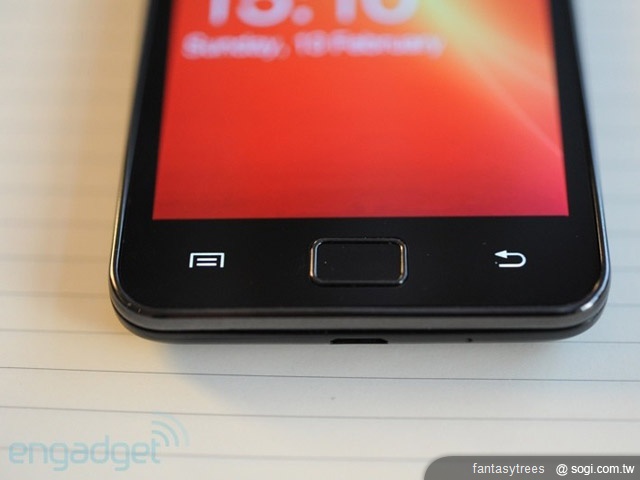 三星i9000時代過去 GALAXY S II登場【MWC 2011】 三星i9000時代過去 GALAXY S II登場【MWC 2011】