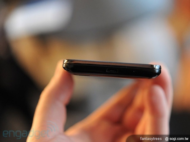 三星i9000時代過去 GALAXY S II登場【MWC 2011】 三星i9000時代過去 GALAXY S II登場【MWC 2011】