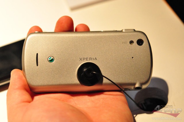 SE XPERIA Pro 觸控+鍵盤 娛樂更頂尖 SE XPERIA Pro 觸控+鍵盤 娛樂更頂尖