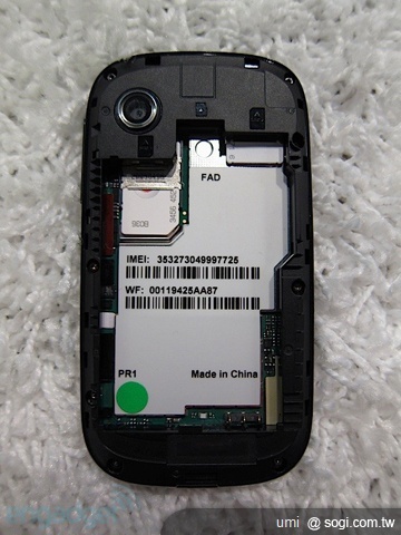 優派推雙卡智慧機ViewSonic V350【MWC 2011】 優派推雙卡智慧機ViewSonic V350【MWC 2011】