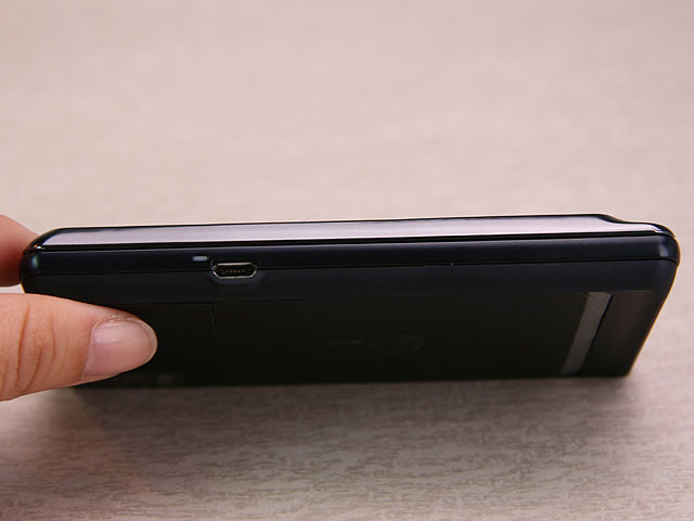 MOTO MILESTONE 2 經典鍵盤智慧機 MOTO MILESTONE 2 經典鍵盤智慧機