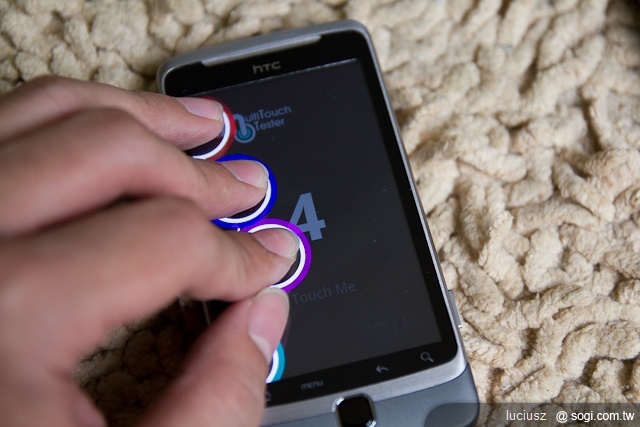 鍵盤機對決!MILESTONE 2戰Desire Z 鍵盤機對決!MILESTONE 2戰Desire Z