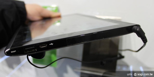 宏碁推平板 Iconia Tab A100、A500【MWC 2011】 宏碁推平板 Iconia Tab A100、A500【MWC 2011】