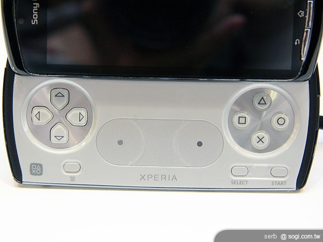 SE XPERIA Play 智慧遊戲機 在台首曝光 SE XPERIA Play 智慧遊戲機 在台首曝光
