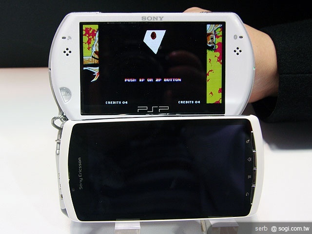 SE XPERIA Play 智慧遊戲機 在台首曝光 SE XPERIA Play 智慧遊戲機 在台首曝光