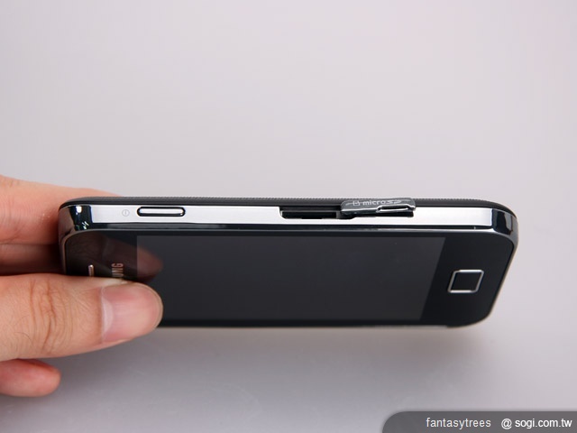 新生代中階王者 - 三星GALAXY Ace S5830