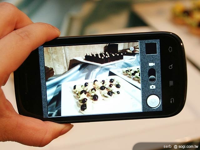 Google Nexus S台哥大獨賣 單機18900元 Google Nexus S台哥大獨賣 單機18900元