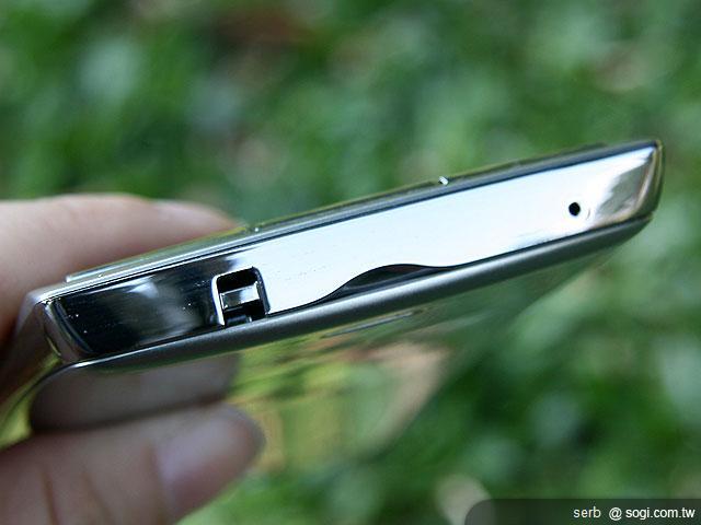 誘人美型機 SE XPERIA Arc 性感登場 誘人美型機 SE XPERIA Arc 性感登場