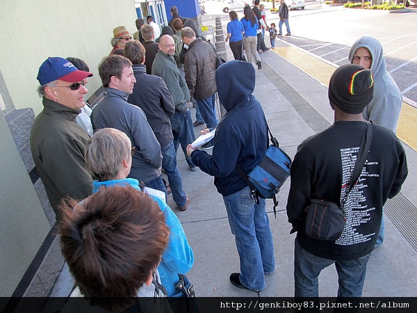 iPad 2 首賣大作戰實況+完整開箱 iPad 2 首賣大作戰實況+完整開箱