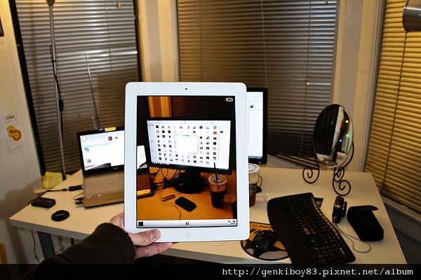 iPad 2 首賣大作戰實況+完整開箱 iPad 2 首賣大作戰實況+完整開箱