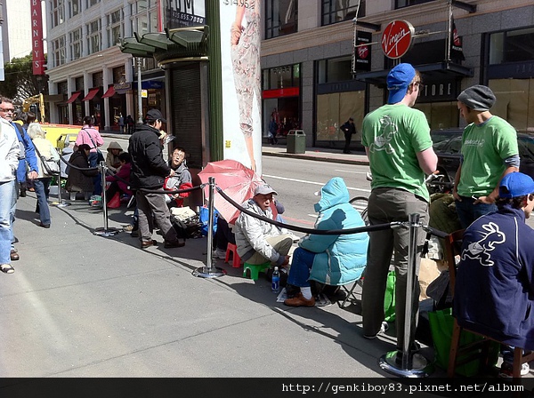 iPad 2 首賣大作戰實況+完整開箱 iPad 2 首賣大作戰實況+完整開箱