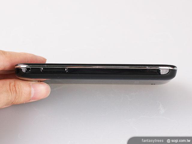 智慧雙卡新體驗 - 三星GALAXY S i909