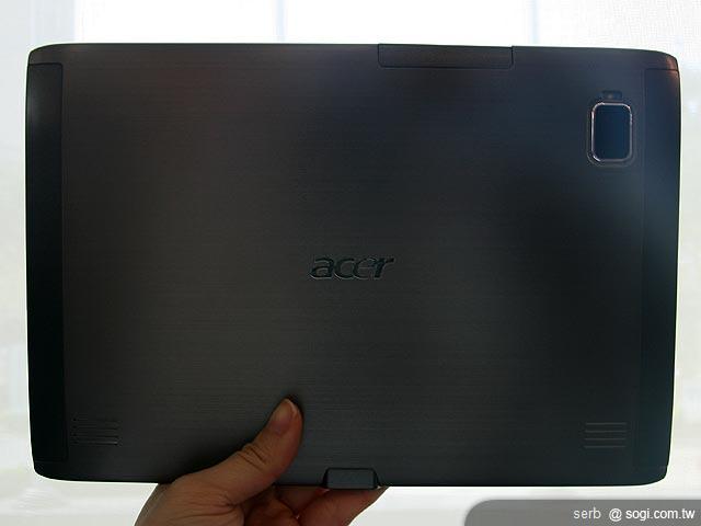 Acer Iconia A500 春電展開賣 18,200元