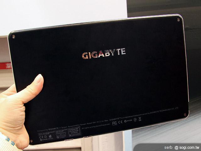 技嘉平板 S1080 春電展開賣售22,900元【春電展 2011】 技嘉平板 S1080 春電展開賣售22,900元【春電展 2011】