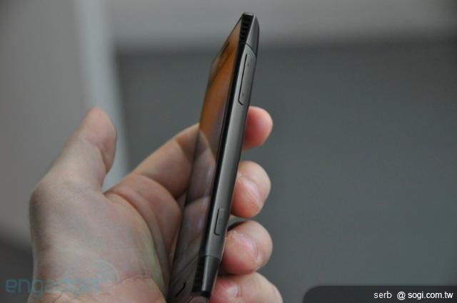 NOKIA發表X7、E6 搭全新Symbian Anna NOKIA發表X7、E6 搭全新Symbian Anna