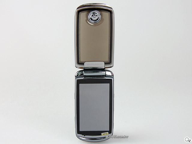 MOTO 明 A1680 - 重披戰袍 再創經典