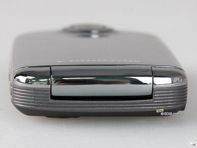 MOTO 明 A1680 - 重披戰袍 再創經典