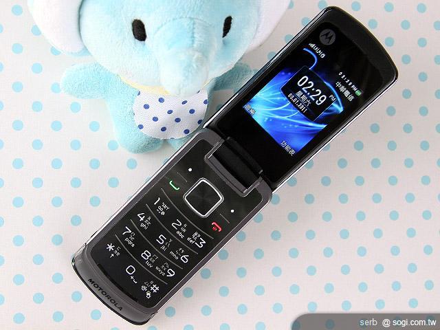 MOTO EX211低調獨特 炫彩登場 MOTO EX211低調獨特 炫彩登場