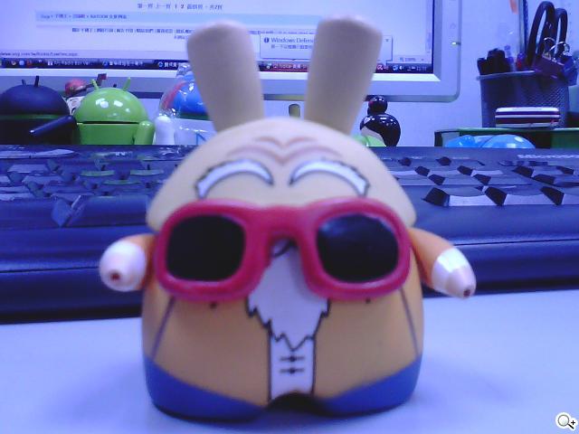 MOTO EX211低調獨特 炫彩登場 MOTO EX211低調獨特 炫彩登場