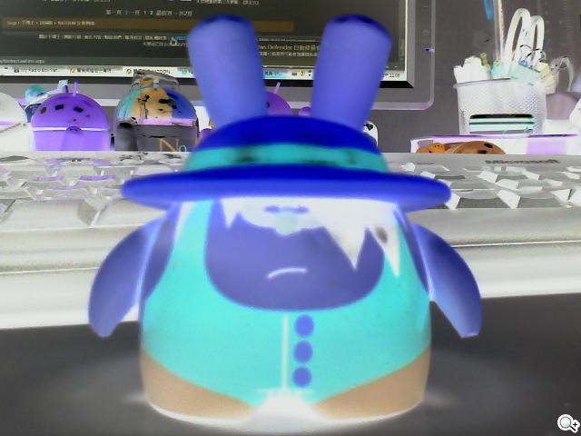 MOTO EX211低調獨特 炫彩登場 MOTO EX211低調獨特 炫彩登場