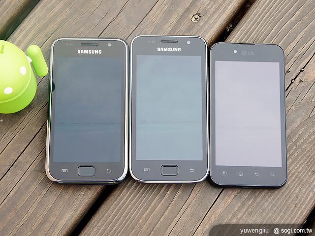 兄弟對決,韓系手機螢幕大 PK! 兄弟對決,韓系手機螢幕大 PK!