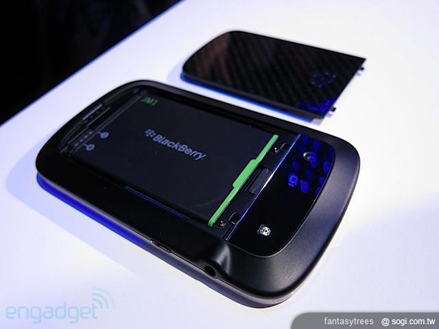 黑莓機Bold 9900、9930將搭全新OS 7.0系統 黑莓機Bold 9900、9930將搭全新OS 7.0系統