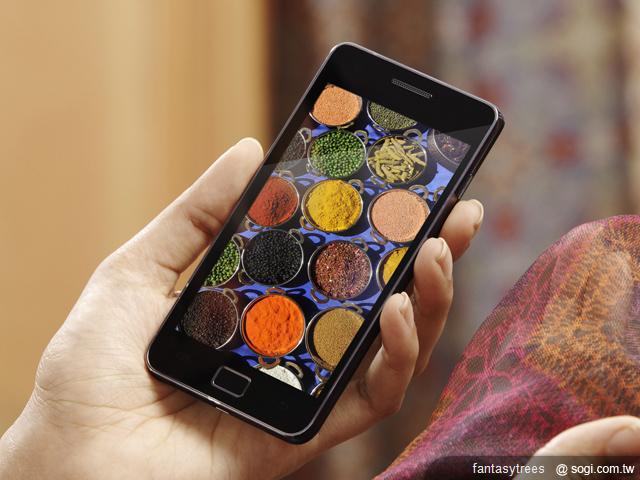 GALAXY S II採康寧玻璃 抗刮效果驚人 GALAXY S II採康寧玻璃 抗刮效果驚人