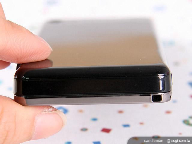 UTEC V395 雙卡雙模 Touch 機 UTEC V395 雙卡雙模 Touch 機