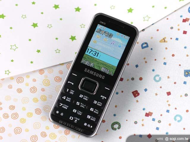 輕巧實用 SAMSUNG E3210